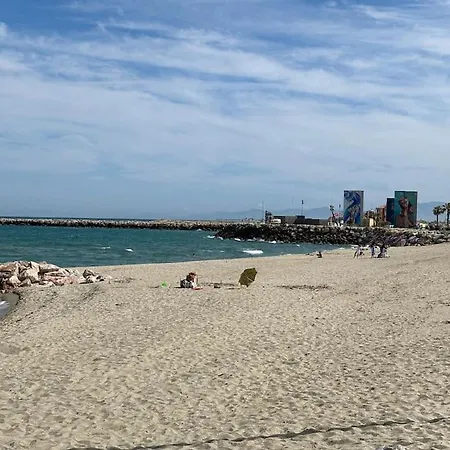 Le Saint-ange, Accès Direct à La * Le Barcarès